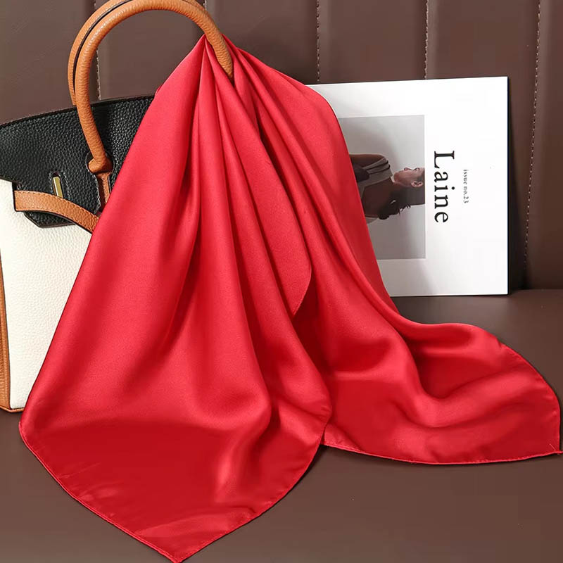 Scarf Silk Square - Luksusowa jednokolorowa jedwabna apaszka damska, miękka