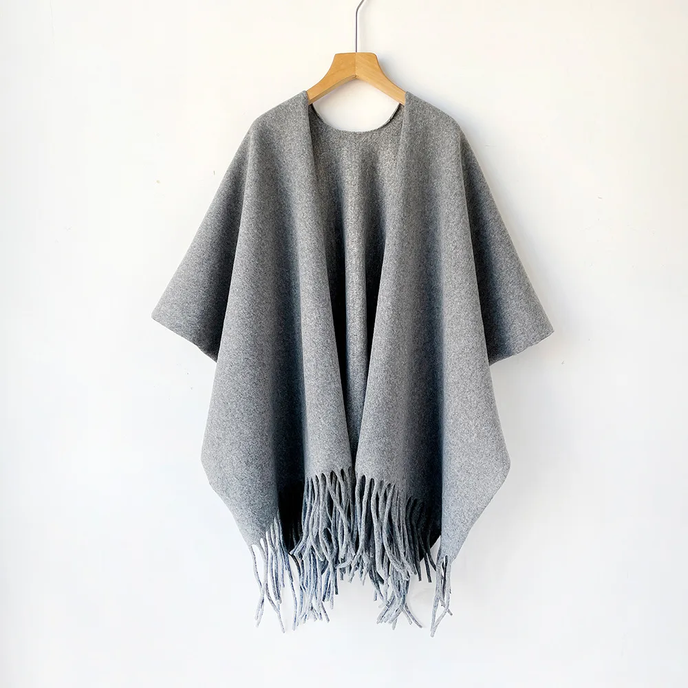 Zimowy szal-peleryna damska, g – Woven Scarf Blanket recenzja i cena